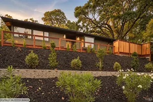 2 Baytree Ln, San Anselmo, CA 94960 - Photo 2