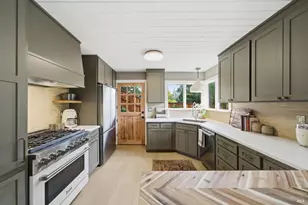 2 Baytree Ln, San Anselmo, CA 94960 - Photo 10