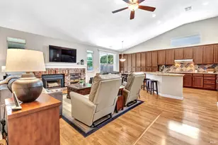 2410 High Pointe Ct, Fairfield, CA 94534 - Photo 6