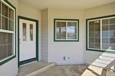 18546 Spyglass Road, Hidden Valley Lake, CA 95467 - Photo 2