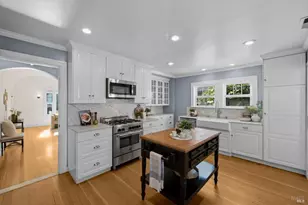 527 Monroe St, Napa, CA 94559 - Photo 8