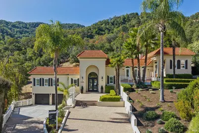 626 Blackstone Drive, San Rafael, CA 94903 - Photo 2