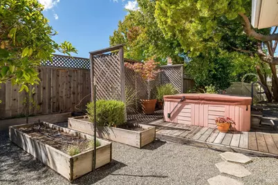 7 Locksly Lane, San Rafael, CA 94901 - Photo 32