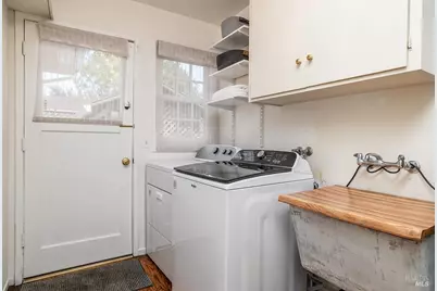 7 Locksly Lane, San Rafael, CA 94901 - Photo 24