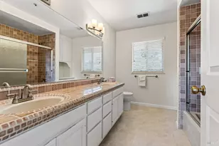 421 Greens Dr, Healdsburg, CA 95448 - Photo 32