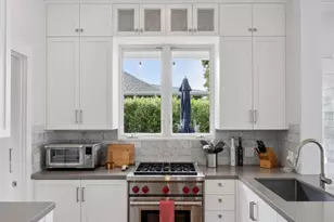 24 Glen Dr, Sausalito, CA 94965 - Photo 18
