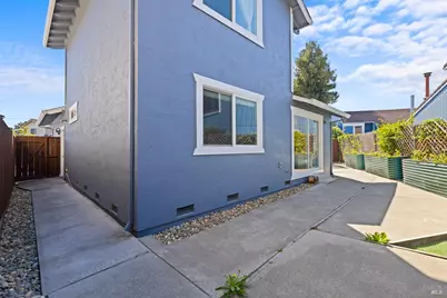 971 Hacienda Circle, Rohnert Park, CA 94928 - Photo 32