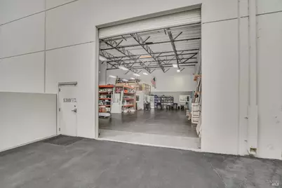 5380 Gateway Plaza Drive, Benicia, CA 94510 - Photo 36