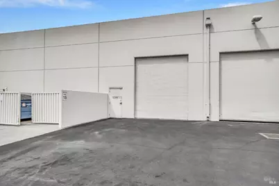 5380 Gateway Plaza Drive, Benicia, CA 94510 - Photo 34