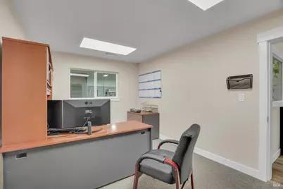 5380 Gateway Plaza Drive, Benicia, CA 94510 - Photo 14