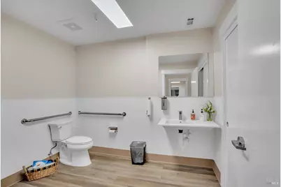 5380 Gateway Plaza Drive, Benicia, CA 94510 - Photo 10