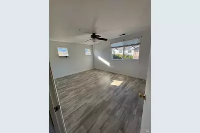 100 Ioli Ranch Circle, Cloverdale, CA 95425 - Photo 8