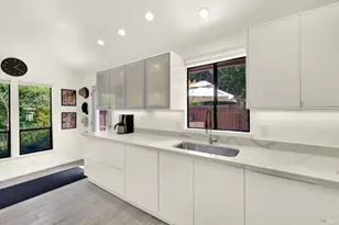 2144 Clay St, Napa, CA 94559 - Photo 24