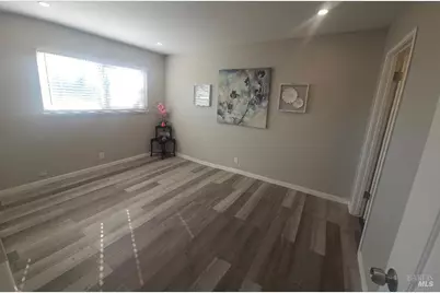165 Maywood Drive, Vallejo, CA 94591 - Photo 6