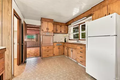 1023 Michigan Drive, Santa Rosa, CA 95405 - Photo 4