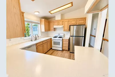 324 Aileen Avenue, Santa Rosa, CA 95407 - Photo 10