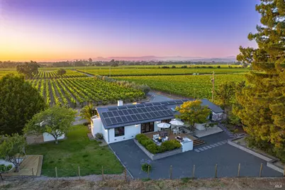 2740 River Road, Windsor, CA 95492 - Photo 2