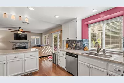 606 Sunnyvale Place, Vacaville, CA 95687 - Photo 14