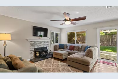 606 Sunnyvale Place, Vacaville, CA 95687 - Photo 20