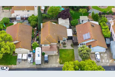 606 Sunnyvale Place, Vacaville, CA 95687 - Photo 60
