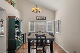 606 Sunnyvale Pl, Vacaville, CA 95687 - Photo 12