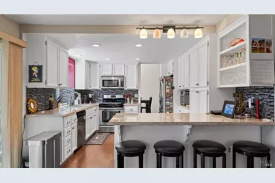 606 Sunnyvale Place, Vacaville, CA 95687 - Photo 22