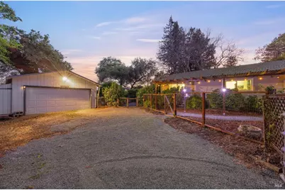 2142 Laguna Road, Santa Rosa, CA 95401 - Photo 10