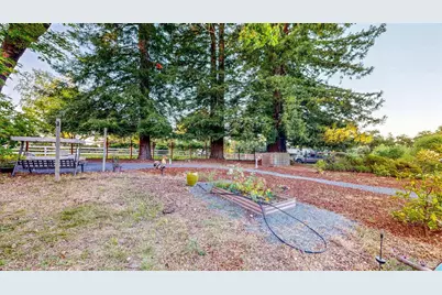 2142 Laguna Road, Santa Rosa, CA 95401 - Photo 76