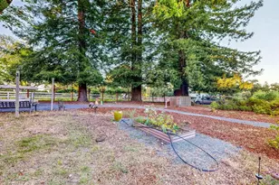 2142 Laguna Rd, Santa Rosa, CA 95401 - Photo 76