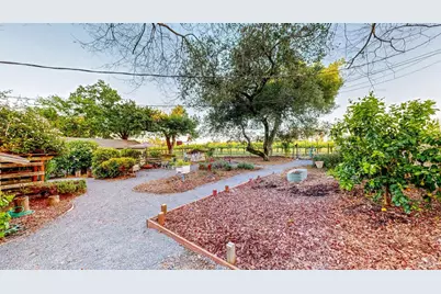2142 Laguna Road, Santa Rosa, CA 95401 - Photo 82