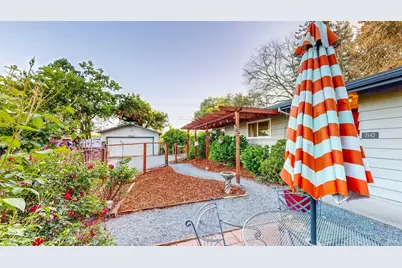 2142 Laguna Road, Santa Rosa, CA 95401 - Photo 20