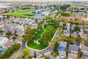 820 Bay St, Suisun City, CA 94585 - Photo 54
