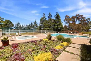 8 Chaucer Ct, Mill Valley, CA 94941 - Photo 24