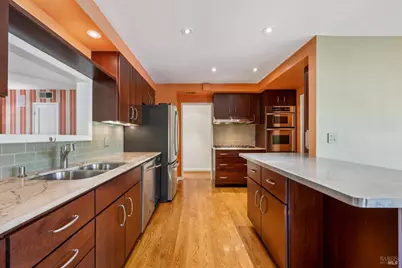70 Corte Arriba Court, Novato, CA 94949 - Photo 16