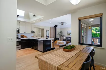 412 Fairway Court, Healdsburg, CA 95448 - Photo 12