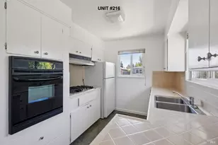 216 Andrieux St, Sonoma, CA 95476 - Photo 26
