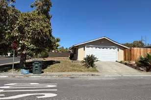 1202 Rollingwood Dr, Vallejo, CA 94591 - Photo 4