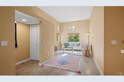 1346 Yulupa Avenue #B, Santa Rosa, CA 95405 - Photo 2