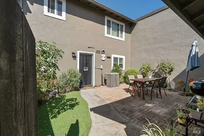 1763 Lindo Street, Benicia, CA 94510 - Photo 2