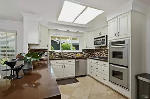 205 Kaanapali Dr, Napa, CA 94558 - Photo 12