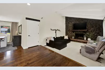 1115 Larkin Way, Napa, CA 94558 - Photo 36