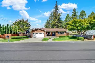 1115 Larkin Way, Napa, CA 94558 - Photo 20