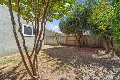 1086 Mockingbird Lane, Fairfield, CA 94533 - Photo 38