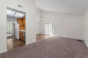 1086 Mockingbird Ln, Fairfield, CA 94533 - Photo 12