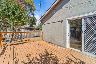 1086 Mockingbird Lane, Fairfield, CA 94533 - Photo 36