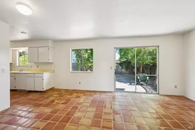 516 Oak Lake Avenue, Santa Rosa, CA 95409 - Photo 12