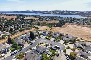 649 Windsor Dr, Benicia, CA 94510 - Photo 8