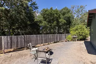 2827 Marlow Rd, Santa Rosa, CA 95403 - Photo 28