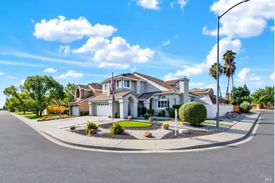 754 Roscommon Drive, Vacaville, CA 95688 - Photo 6