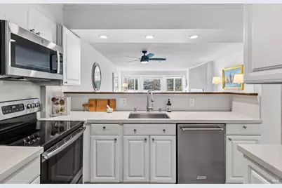 160 Seminary Drive #2C, Mill Valley, CA 94941 - Photo 12